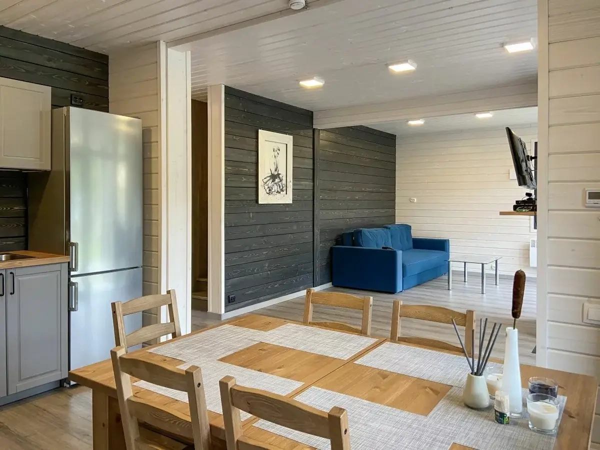 HoltsovHouse-2